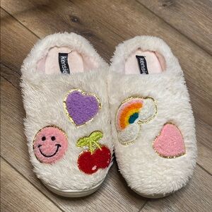 Got them gifted to me sadly don’t fit me,size is 6/7 but they fit more like 6.